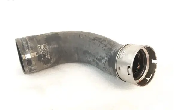 Volvo XC90 Intercooler hose/pipe 31470094
