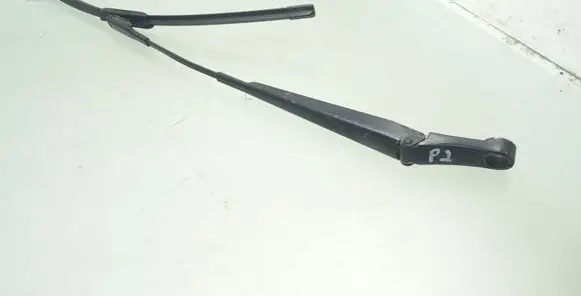 Opel Zafira B Front wiper blade arm 13145564