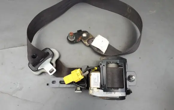 Honda FR-V Front seatbelt 81450SJDG01ZA 81450SJDG01