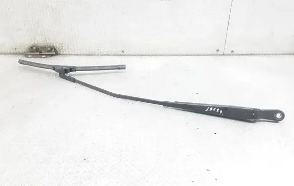 Citroen C5 Front wiper blade arm