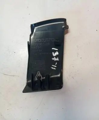 Volvo XC60 Seat belt trim 30721201