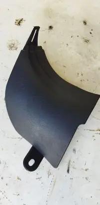 Foot area side trim