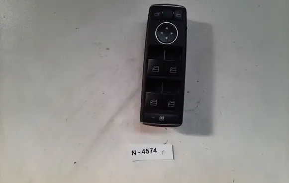 Mercedes-Benz C W204 Electric window control switch 2049055302