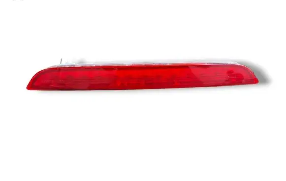 Mazda 2 Third/center stoplight D46151580
