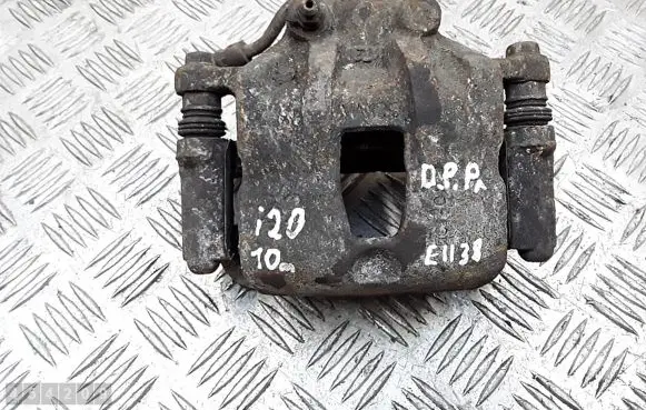 Hyundai i20 (PB PBT) Front brake caliper