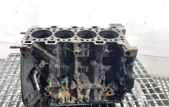 Nissan Qashqai Engine block R9MA410