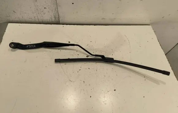 Ford Kuga I Front wiper blade arm 8V4117526BE