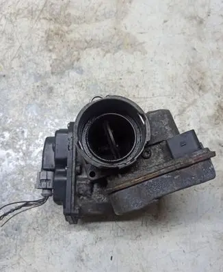 Volkswagen PASSAT B6 EGR valve 03G131501