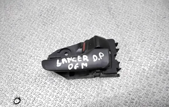 Mitsubishi Lancer Front door interior handle
