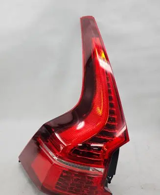 Volvo XC60 Rear/tail lights SPEED32228914 32228914