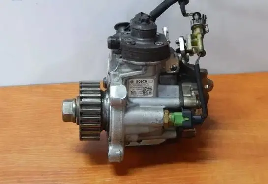 Jaguar XF X250 Fuel injection high pressure pump 0445010614 9X2Q9B395CA