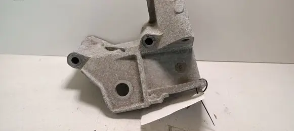 Volvo V60 Engine mount bracket 6G926R096FC