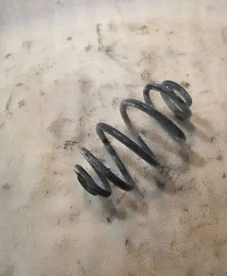 Skoda Superb B5 (3U) Rear coil spring 