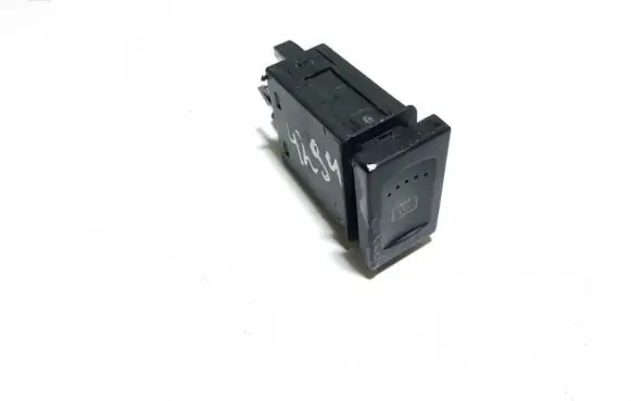 Volkswagen PASSAT B5.5 Windscreen/window heater switch 3b0959621c pnt