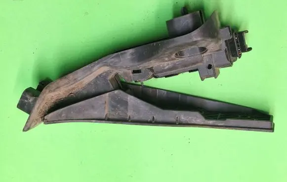 Volkswagen Golf V Accelerator throttle pedal 1K1721503P
