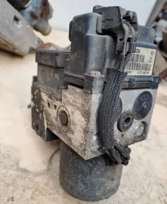 Renault Scenic RX ABS Pump 0273004662 284531 11039