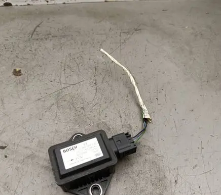 Ford Mondeo Mk III ESP acceleration yaw rate sensor 0265005236 1S7T14B296AD 0022993