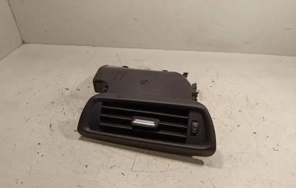 BMW 7 F01 F02 F03 F04 Dashboard side air vent grill/cover trim 9113794
