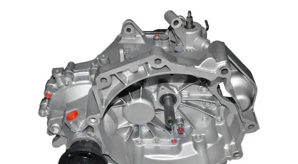 Volkswagen Fox Manual 5 speed gearbox HUY 02T300043P