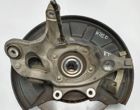 Opel Vectra C Rear wheel hub A2125460643