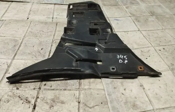 Volvo S60 Front bumper mounting bracket 09190304
