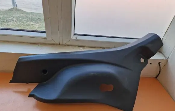 Fiat 500X Rear seat side bottom trim 735572211