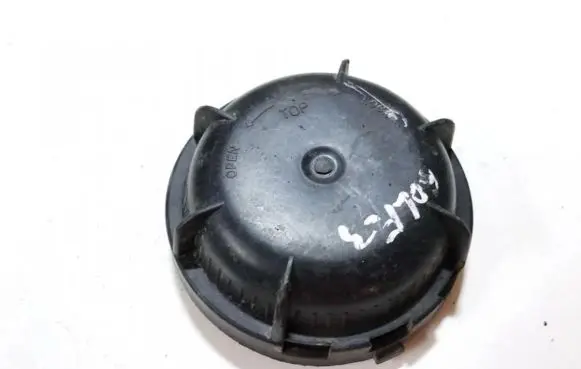 Headlight/headlamp dust cover