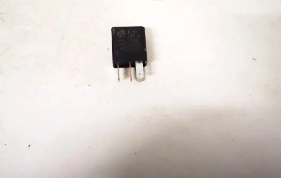 Fiat Doblo Other relay 46520421 702.30
