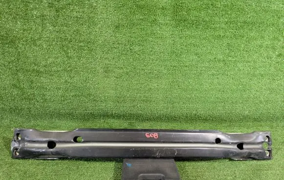 Volvo V40 Front bumper support beam 