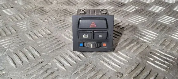 BMW 3 E90 E91 Hazard light switch 913242101 6131913242101 549549533
