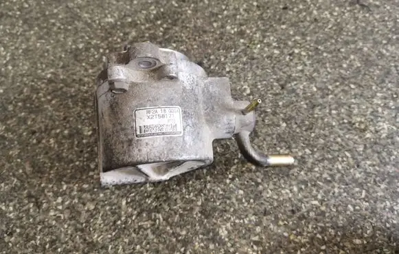 Mazda 626 Vacuum pump RF2A18G00A