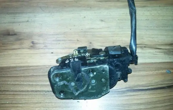 Mazda 626 Rear door lock