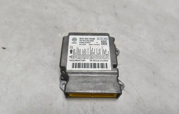 Audi Q3 8U Airbag control unit/module 8U0959655B