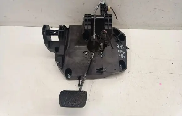 MG ZS Brake pedal 10955818