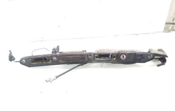 Skoda Superb B5 (3U) Tailgate/trunk/boot exterior handle 3B5827297