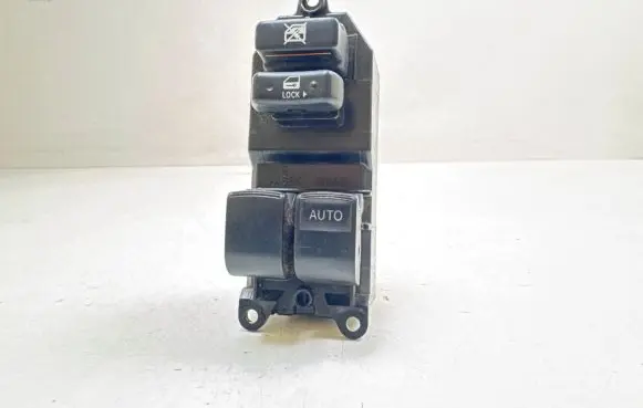 Toyota Yaris Electric window control switch