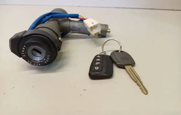 KIA Sorento Ignition lock 