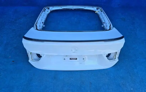 BMW 4 F36 Gran coupe Tailgate/trunk/boot lid 7347927