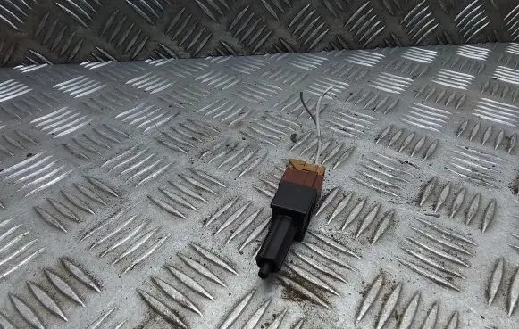 Clutch pedal sensor