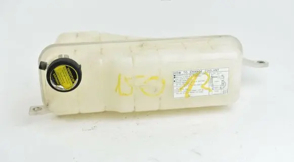 Toyota Land Cruiser (J150) Coolant expansion tank/reservoir 1647030040