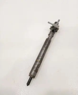Mercedes-Benz C W204 Fuel injector A6460700987