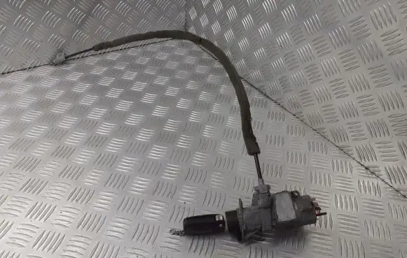 Audi A6 S6 C5 4B Ignition lock 4B0905851