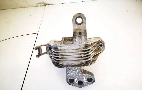 Opel Astra J Engine mount bracket 13248476