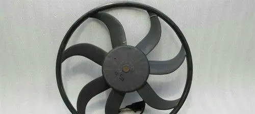 Mercedes-Benz ML W164 Radiator cooling fan shroud A1645000493