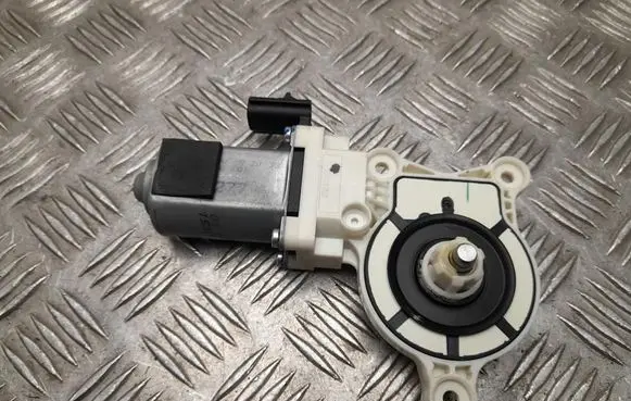 Dodge RAM Rear door window regulator motor 153171644