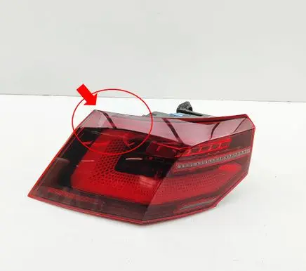 Volkswagen Golf VIII Rear/tail lights 5H0945207A 81990101