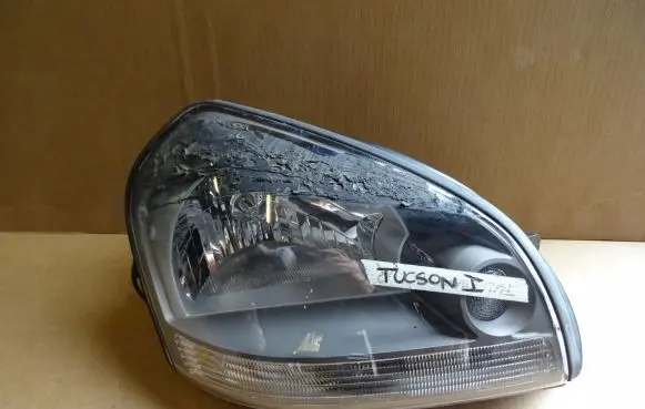 Hyundai Tucson JM Headlight/headlamp