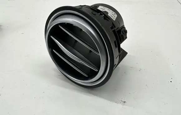 Mercedes-Benz S W222 Dashboard side air vent grill/cover trim A2228300154