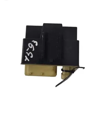 Glow plug pre-heat relay