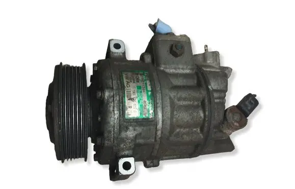 Volkswagen Golf V Air conditioning (A/C) compressor (pump) 1K0820803G 00779311364 8675F